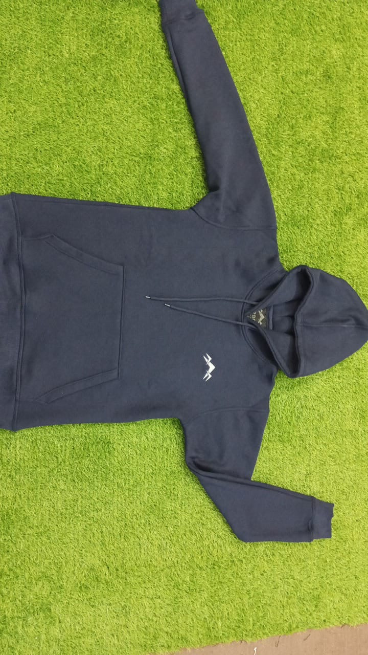 Peak Pullover Hoodie – Limited Fit Drop