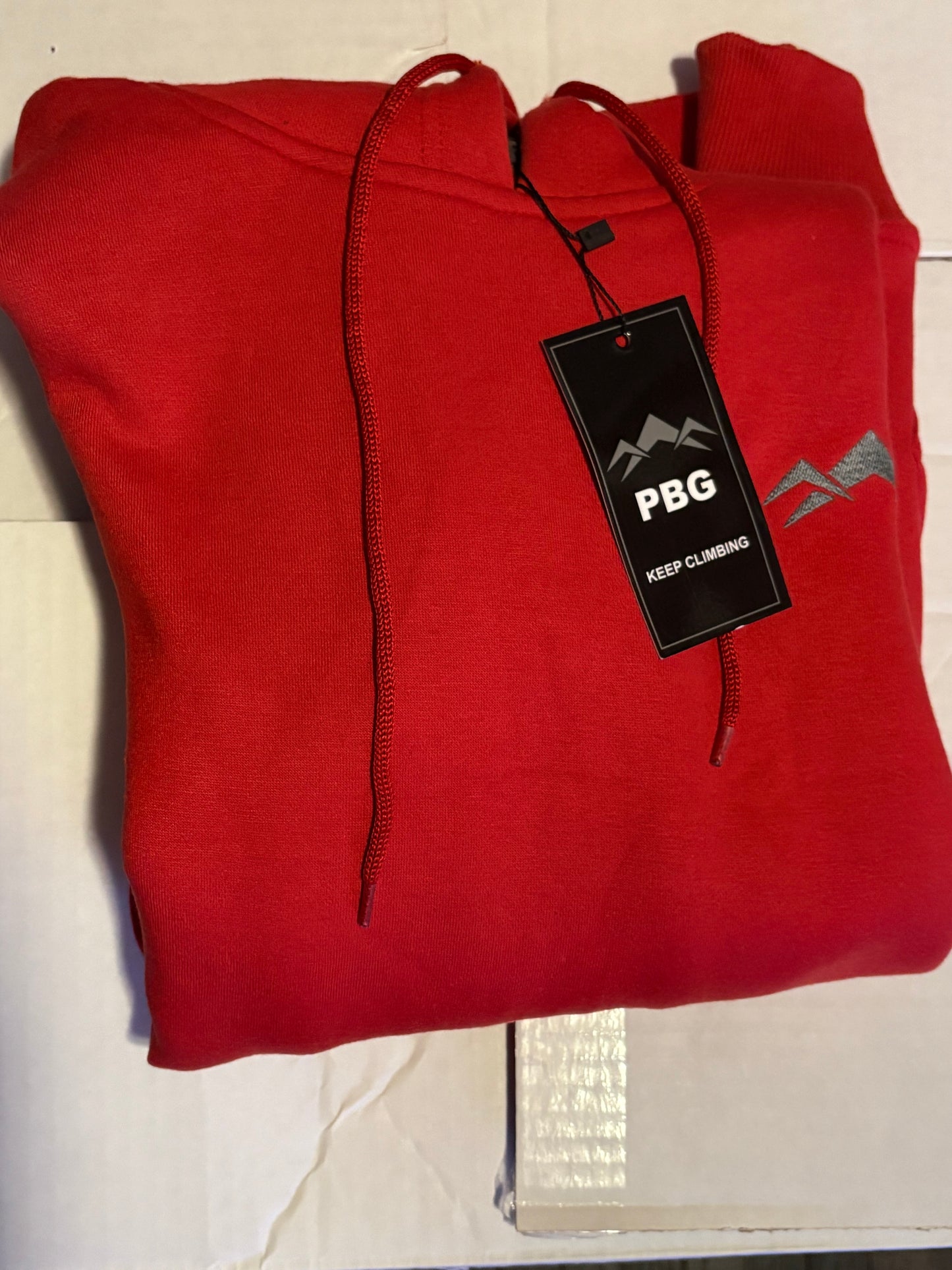 Peak Pullover Hoodie – Limited Fit Drop