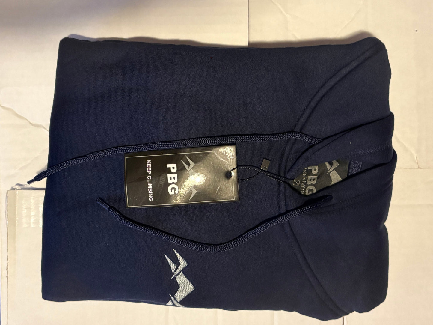 Peak Pullover Hoodie – Limited Fit Drop