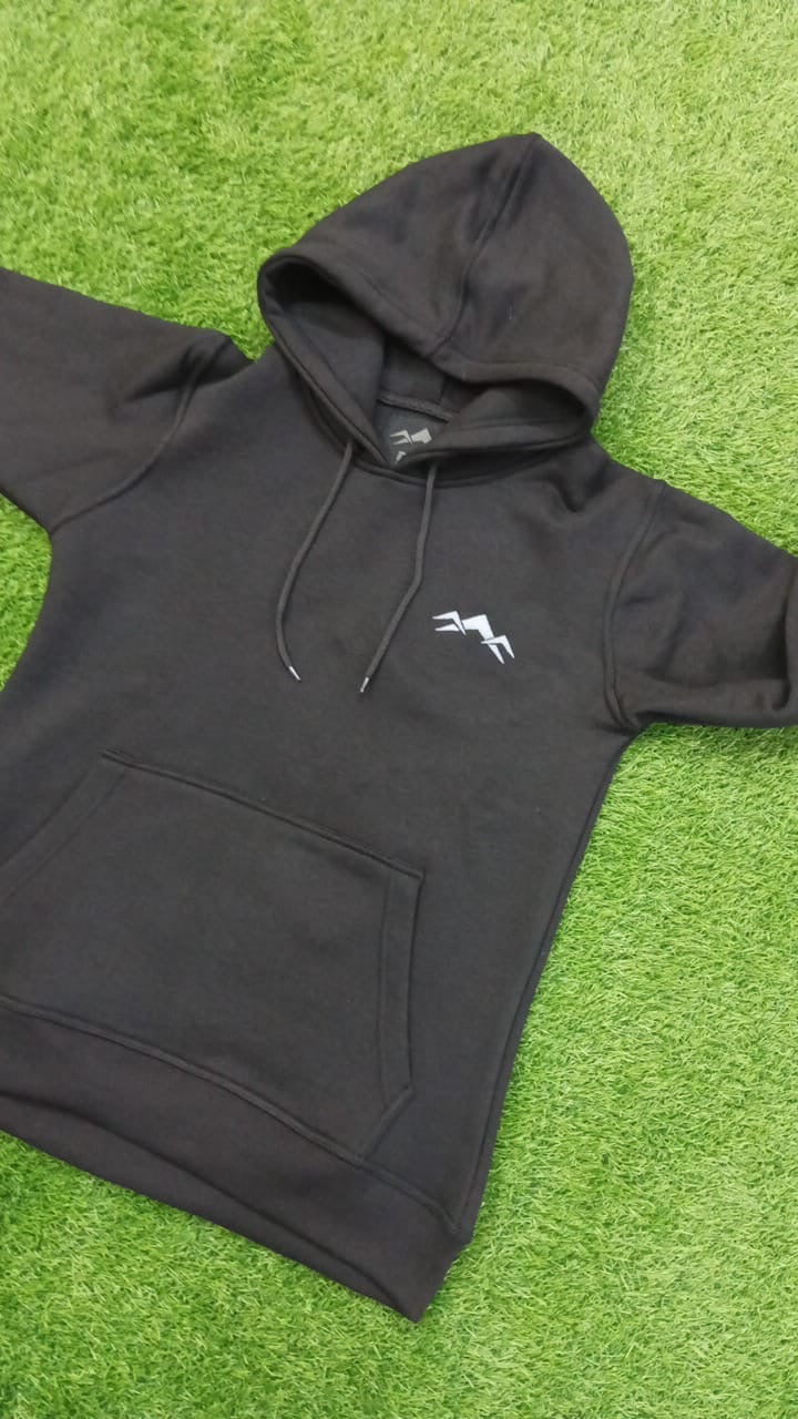 Peak Pullover Hoodie – Limited Fit Drop